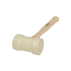 Mazo con cabeza de hule beige con mango de madera 16", 22 oz